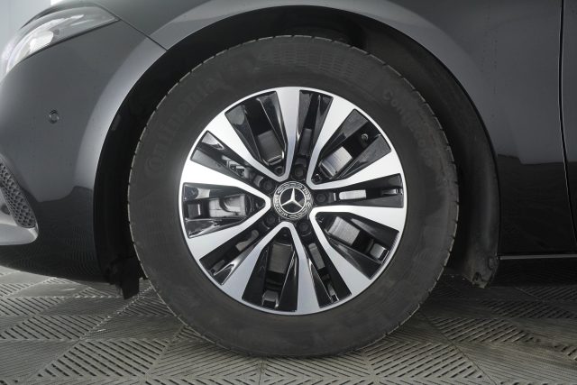 MERCEDES-BENZ A 180 usata 8