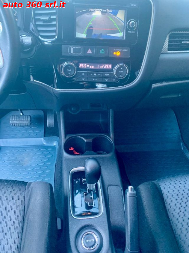 MITSUBISHI Outlander usata, con Chiusura centralizzata