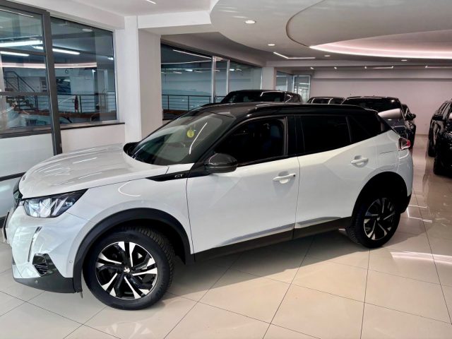 PEUGEOT 2008 usata, con Airbag