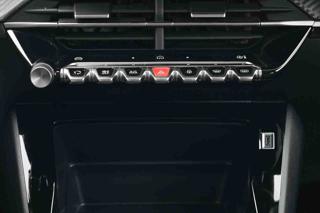 PEUGEOT 208 usata, con Park Distance Control
