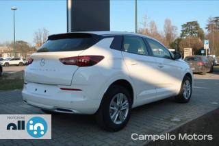 OPEL Grandland usata 2