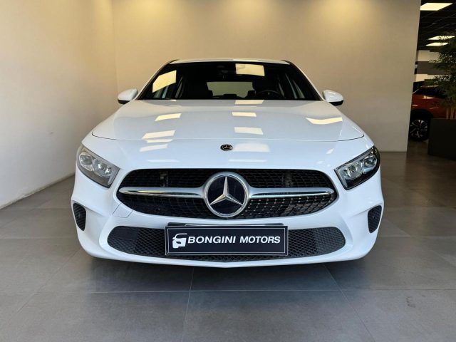 MERCEDES-BENZ A 180 usata, con Touch screen