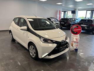 TOYOTA Aygo usata, con Touch screen