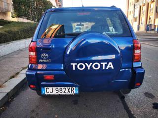 TOYOTA RAV 4 MY23 usata, con Alzacristalli elettrici