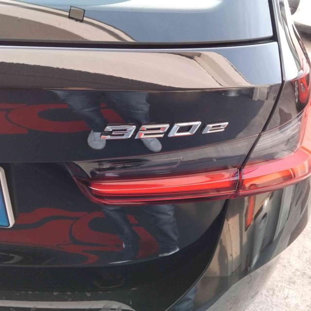 BMW 320 usata, con Controllo trazione