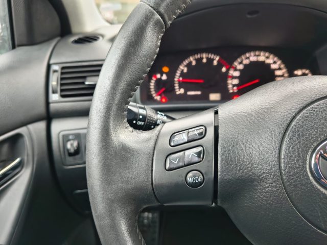 TOYOTA Corolla usata, con Cerchi in lega