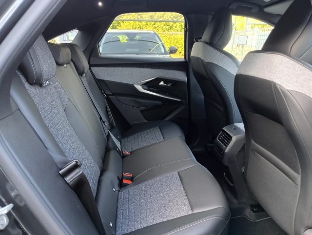 PEUGEOT 3008 usata, con Interni in pelle