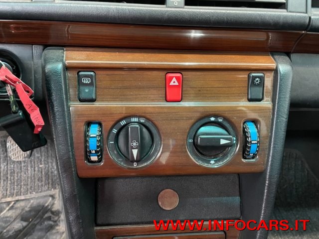 MERCEDES-BENZ 200 usata 18