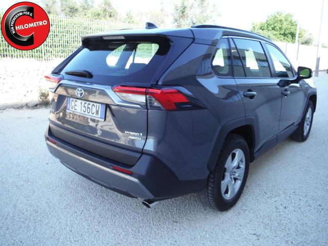 TOYOTA RAV 4 MY23 usata, con Alzacristalli elettrici
