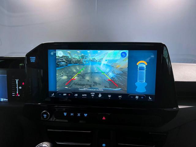 FORD Tourneo Custom usata, con USB