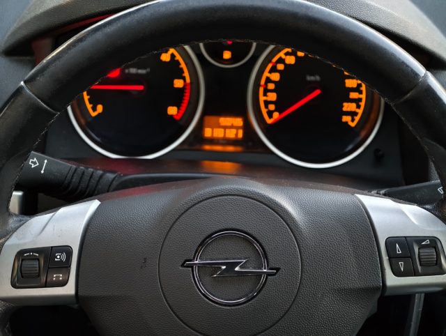 OPEL Astra usata, con ESP