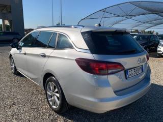 OPEL Astra usata, con Cerchi in lega