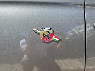 ABARTH 595 usata, con Isofix