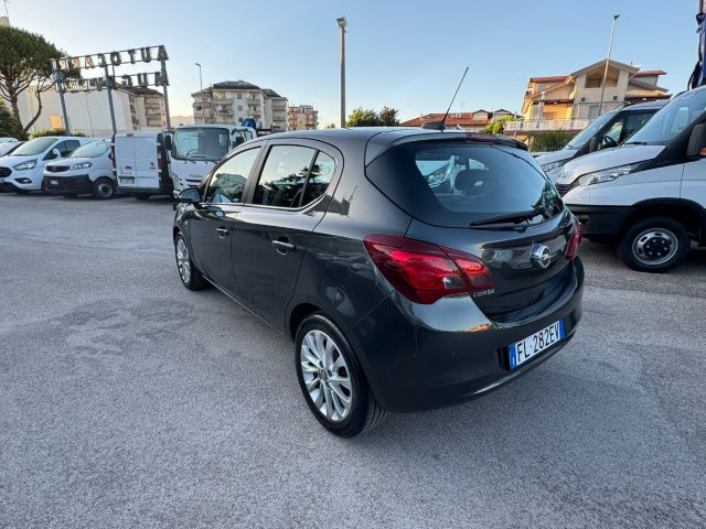 OPEL Corsa usata, con Airbag laterali