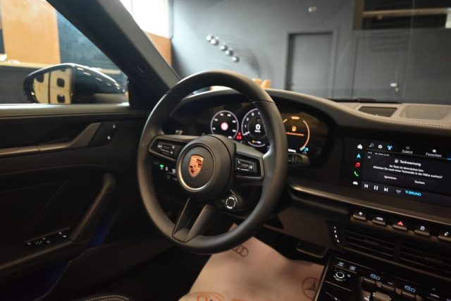 PORSCHE 992 usata 70