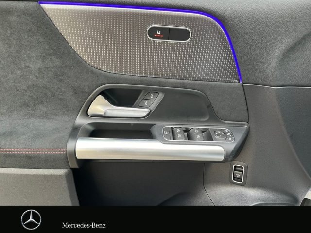 MERCEDES-BENZ EQA usata, con Sistema di navigazione