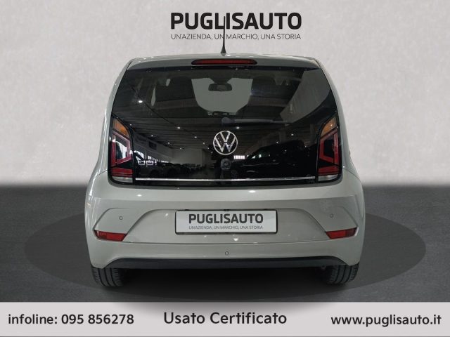 VOLKSWAGEN up! usata, con Autoradio