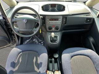 LANCIA MUSA usata, con Chiusura centralizzata