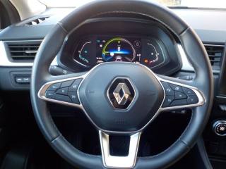 RENAULT Captur usata, con USB