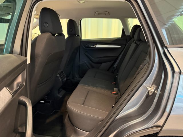 SKODA Karoq usata, con Alzacristalli elettrici