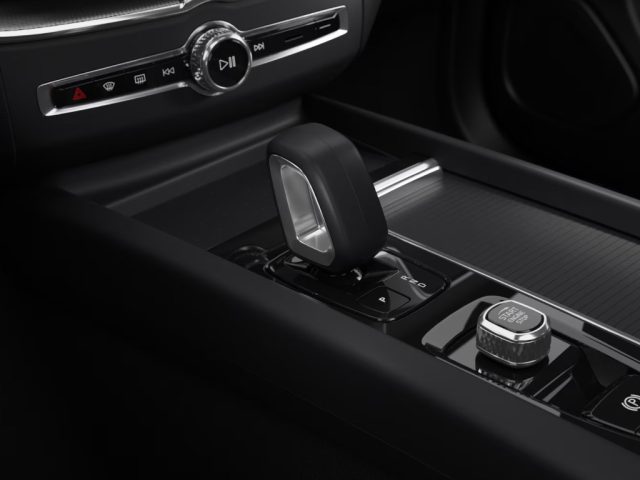 VOLVO XC60 usata, con Controllo trazione