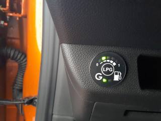 RENAULT Clio usata, con Climatizzatore