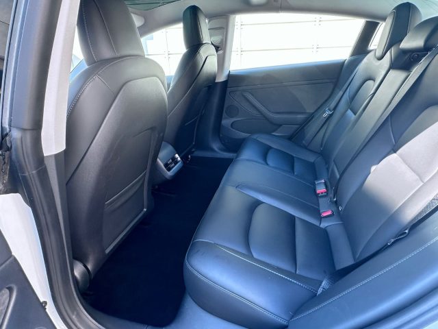 TESLA Model 3 usata, con Cerchi in lega