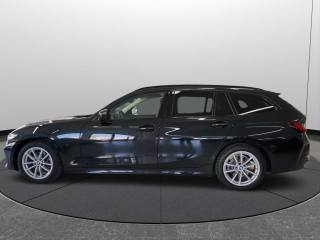 BMW 318 usata, con Touch screen