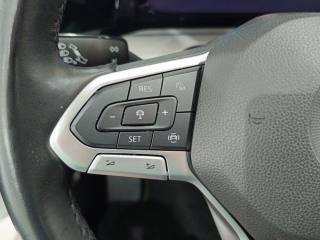 VOLKSWAGEN Golf usata, con Autoradio digitale