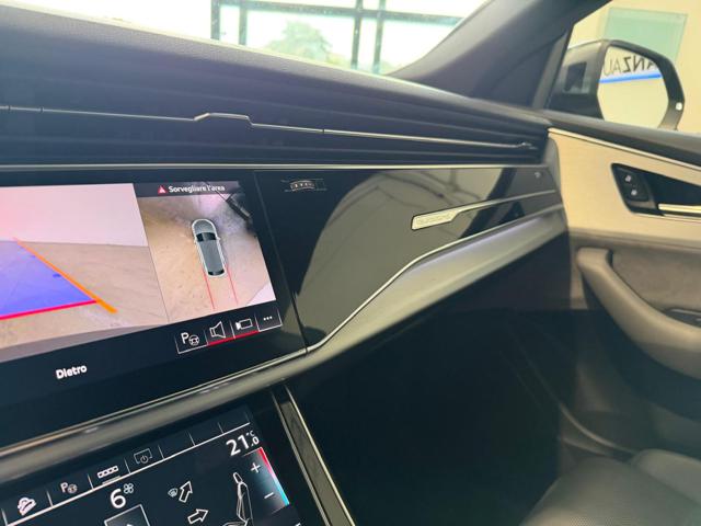 AUDI Q8 usata 23