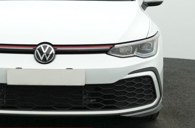 VOLKSWAGEN Golf usata, con Bracciolo