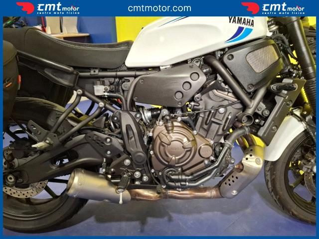 YAMAHA XSR 700 usata 8
