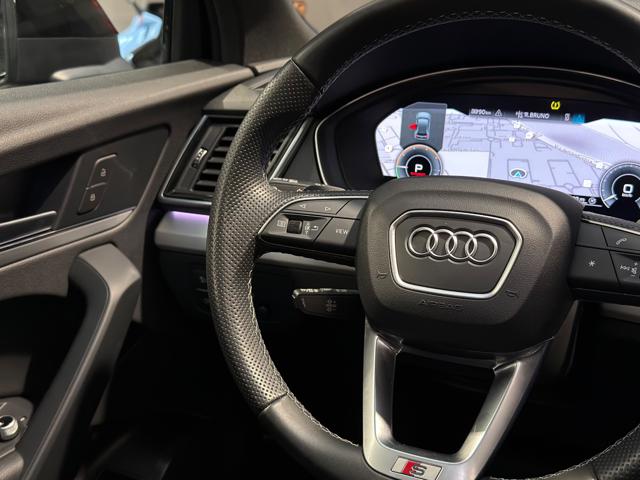 AUDI Q5 usata, con Sensori di parcheggio posteriori