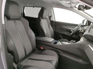 PEUGEOT 5008 usata, con Boardcomputer