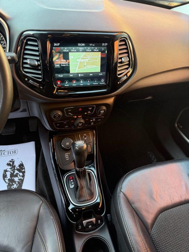 JEEP Compass usata, con Autoradio