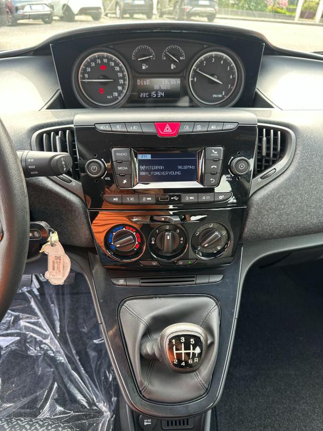 LANCIA Ypsilon usata, con Chiusura centralizzata