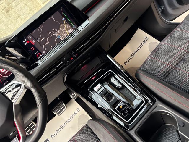 VOLKSWAGEN Golf GTI usata, con USB