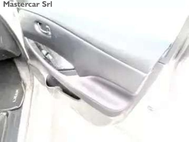 NISSAN Leaf usata, con Fendinebbia