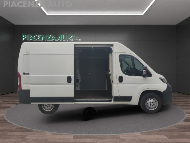 PEUGEOT Boxer usata, con Antifurto
