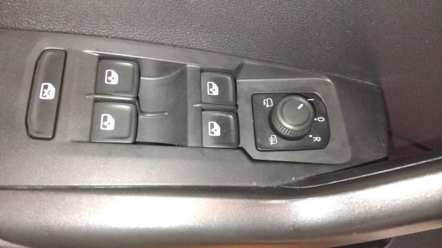 VOLKSWAGEN T-Cross usata, con Climatizzatore