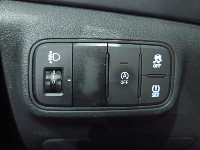 HYUNDAI i20 usata, con Sensori di parcheggio posteriori