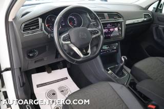 VOLKSWAGEN Tiguan usata, con Airbag laterali