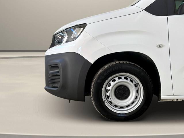 PEUGEOT Partner usata, con Freno di stazionamento elettrico