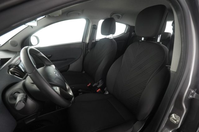 LANCIA Ypsilon usata 8