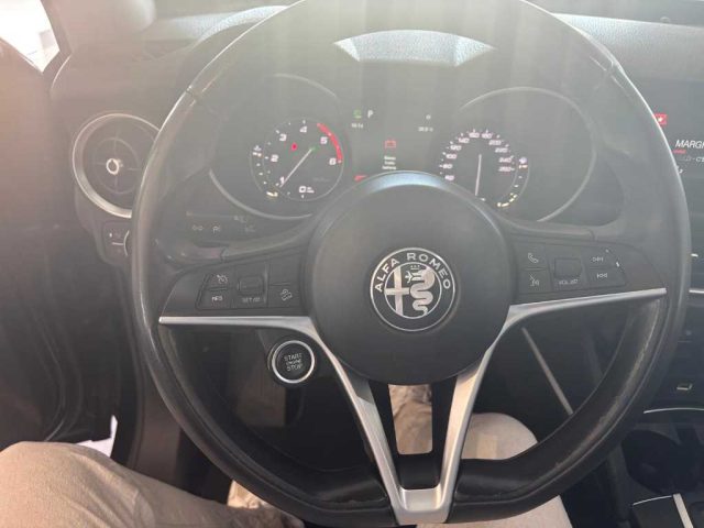 ALFA ROMEO Stelvio usata, con Cerchi in lega