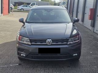 VOLKSWAGEN Tiguan usata, con Airbag