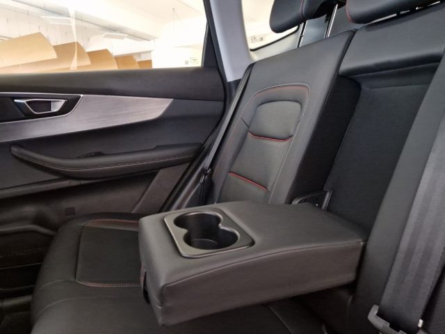 DR MOTOR DR 6.0 usata, con Airbag testa