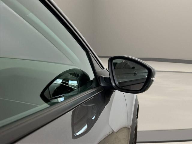 PEUGEOT 2008 usata, con Specchietti laterali elettrici