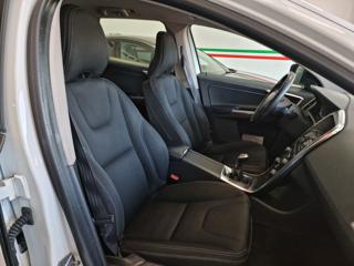 VOLVO XC60 usata, con Controllo automatico clima