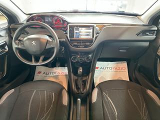 PEUGEOT 208 usata, con Alzacristalli elettrici